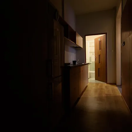 Constitution Square Albergue *