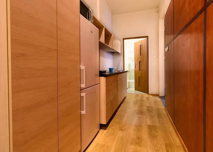 Constitution Square Hostel