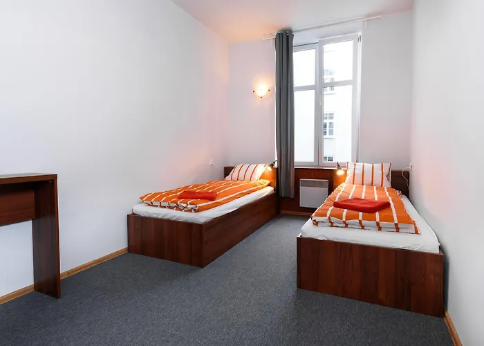 Hostel Constitution Square